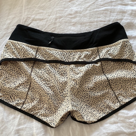 Lululemon speed short - Picture 2 of 5